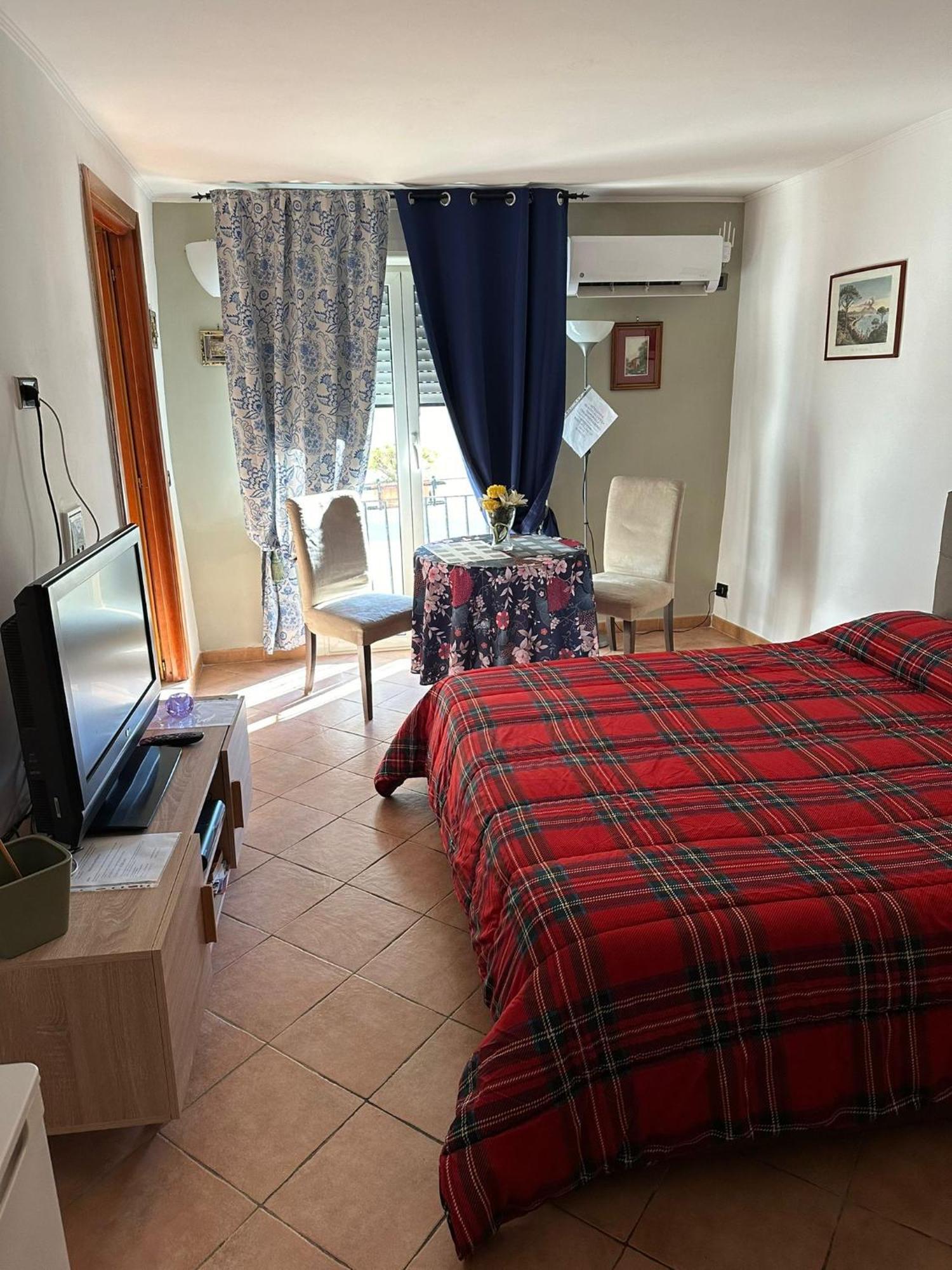 Maison Romantique Napels Buitenkant foto